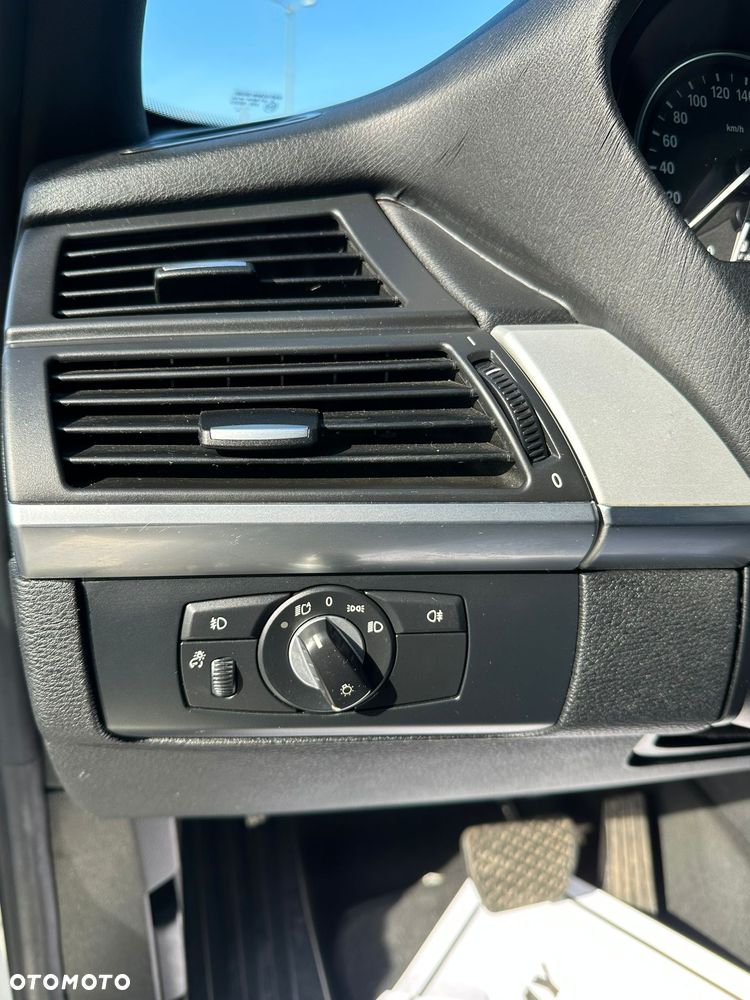 BMW X5 xDrive30d - 17