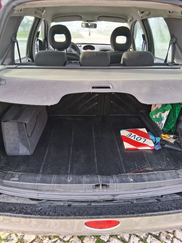 Peugeot 206 SW 1.4 HDi Colorline - 6