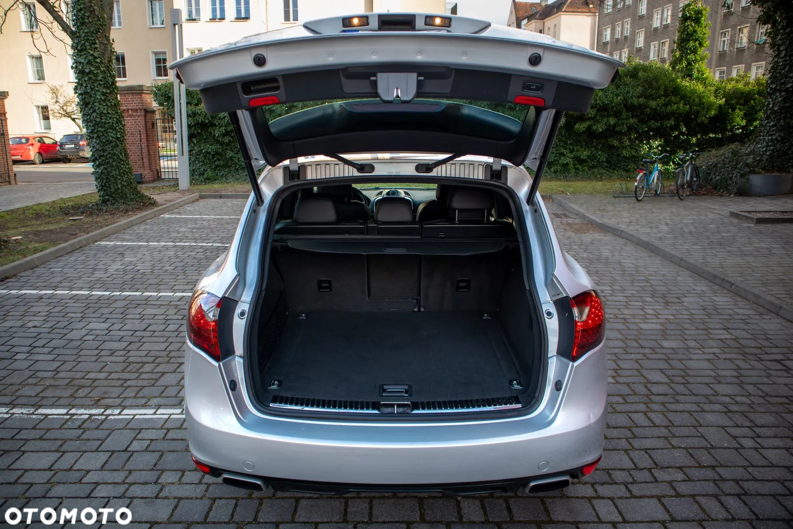 Porsche Cayenne - 31