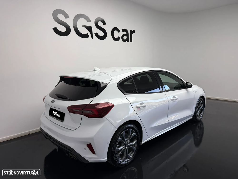 Ford Focus 1.0 EcoBoost MHEV ST-Line - 4