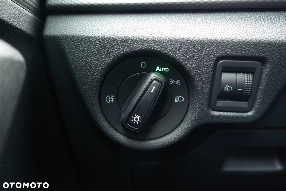 Skoda Kamiq 1.0 TSI Ambition - 19