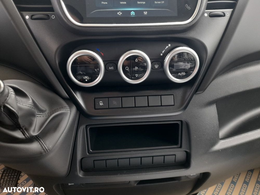 Iveco Daily 35S18H Rampa Auto transport/Style & ComfortPack - 34