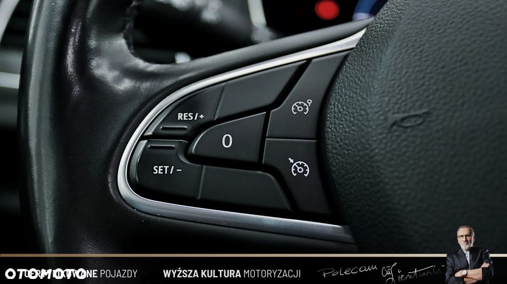 Renault Megane ENERGY TCe 165 EDC SYMPHONY - 21