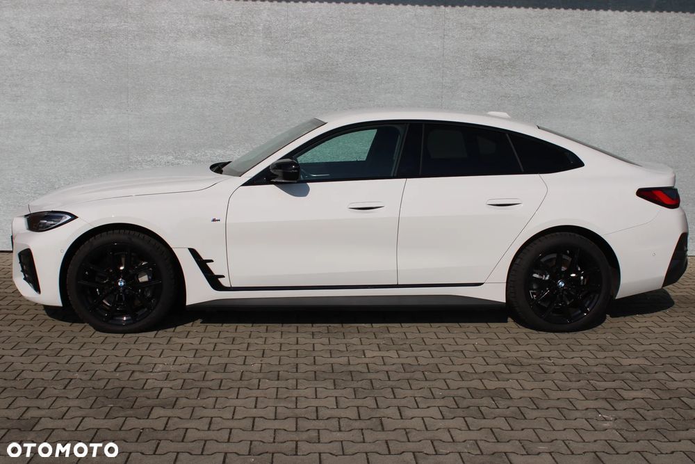 BMW i4 80.7kWh eDrive 35 M Sport - 8