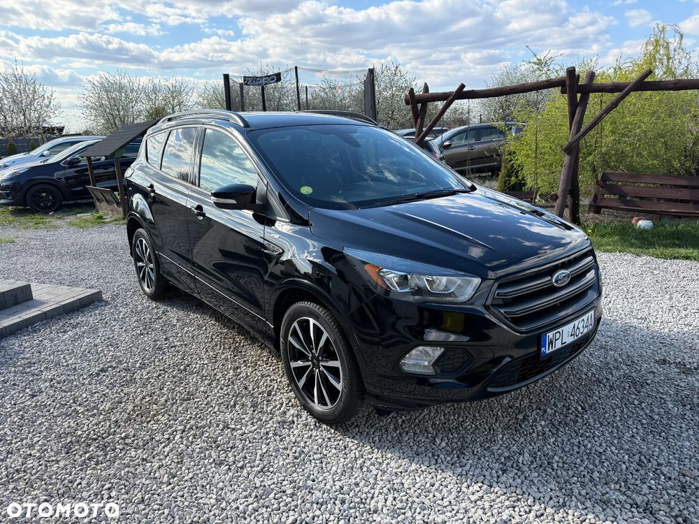 Ford Kuga 1.5 TDCi 2x4 ST-Line - 6