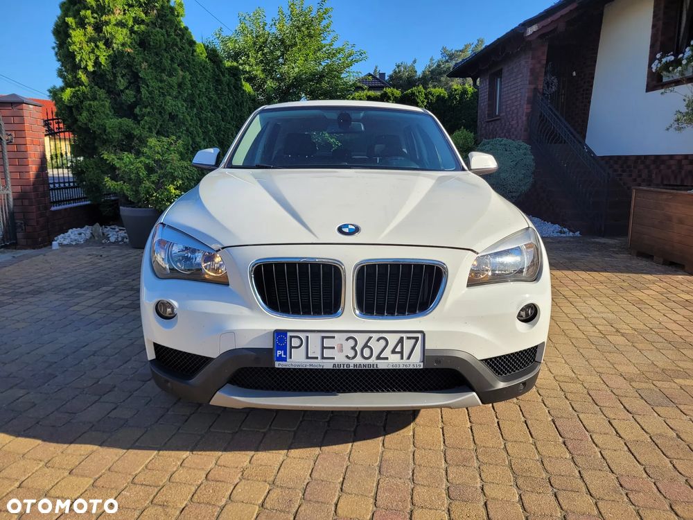 BMW X1 sDrive20d EfficientDynamics - 3