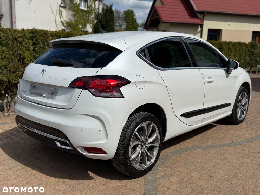 Citroën DS4 HDi 165 SportChic - 6
