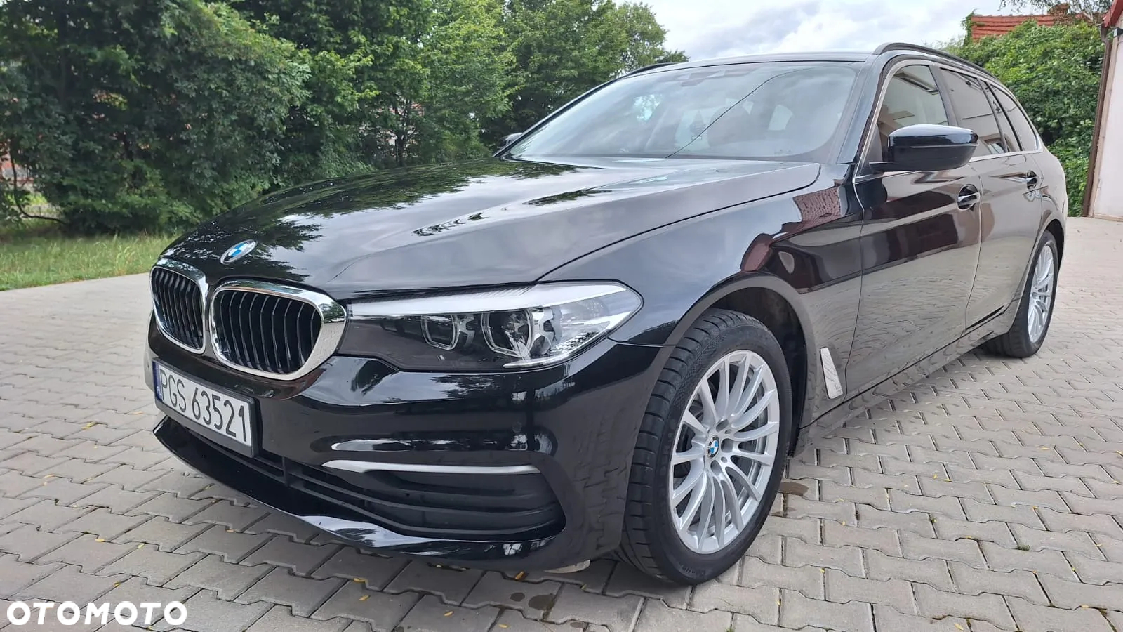 BMW Seria 5 520d Touring - 6