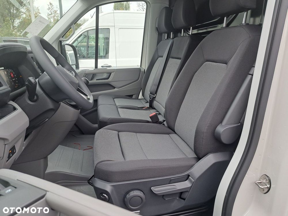 Volkswagen Crafter - 11