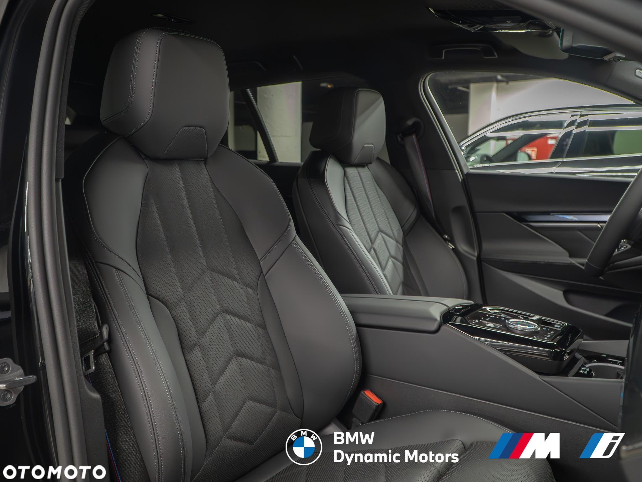BMW Seria 5 520d xDrive Touring - 22