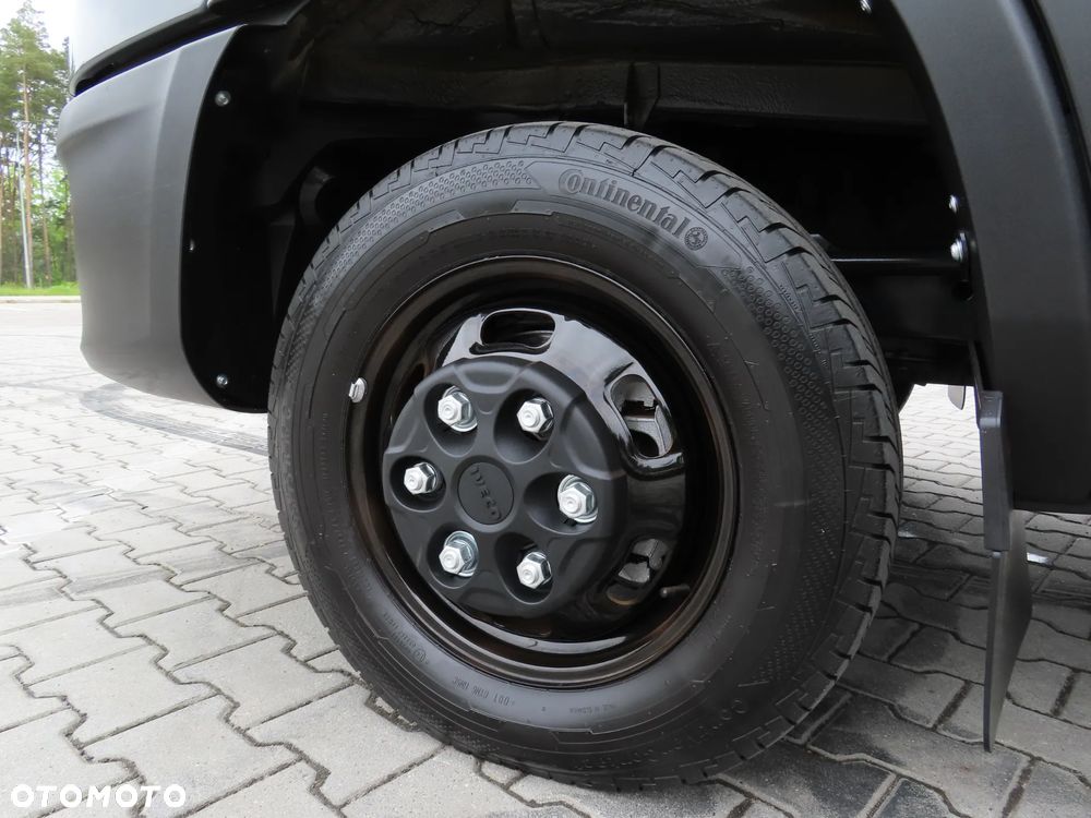 Iveco DAILY 50C18 Hi-Matic Skrzynia 6167 mm 12 Euro Palet WZMACNIANY Rozstaw Osi 4750 mm DMC 3500 KG Zabudowa RomCar Ładowność 840 Kg HAK 3500 Kg Pełna Opcja Wyposażenia Stan Auta Jak Nowy POLECAM - 10