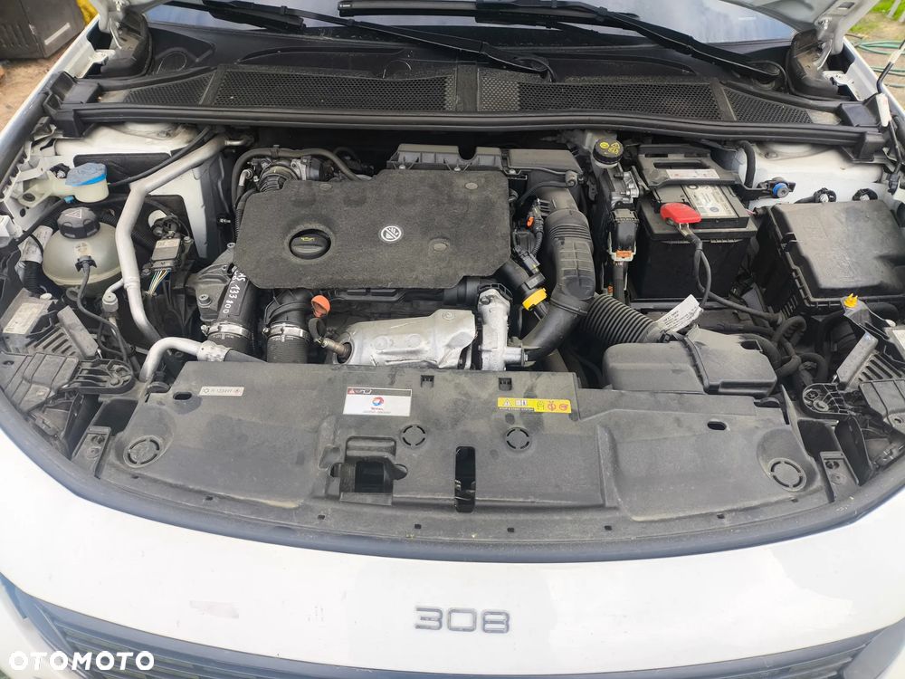 Peugeot 308 1.5 BlueHDi Allure S&S - 16