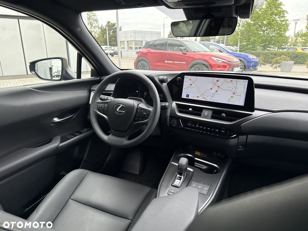 Lexus UX 300h F Sport Design AWD - 13
