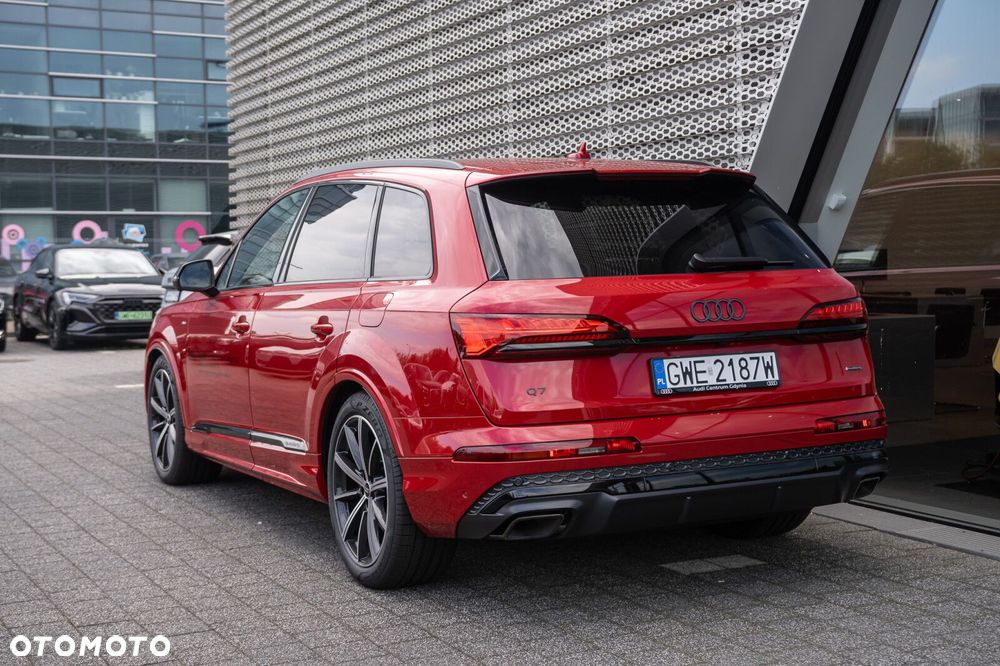 Audi Q7 - 4