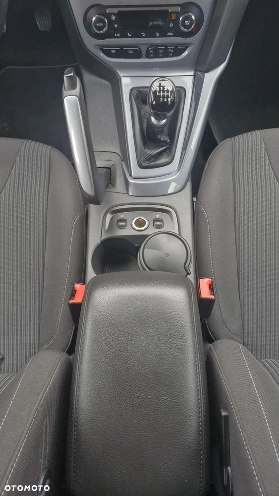 Ford Focus 1.0 EcoBoost Start-Stopp-System Titanium - 9