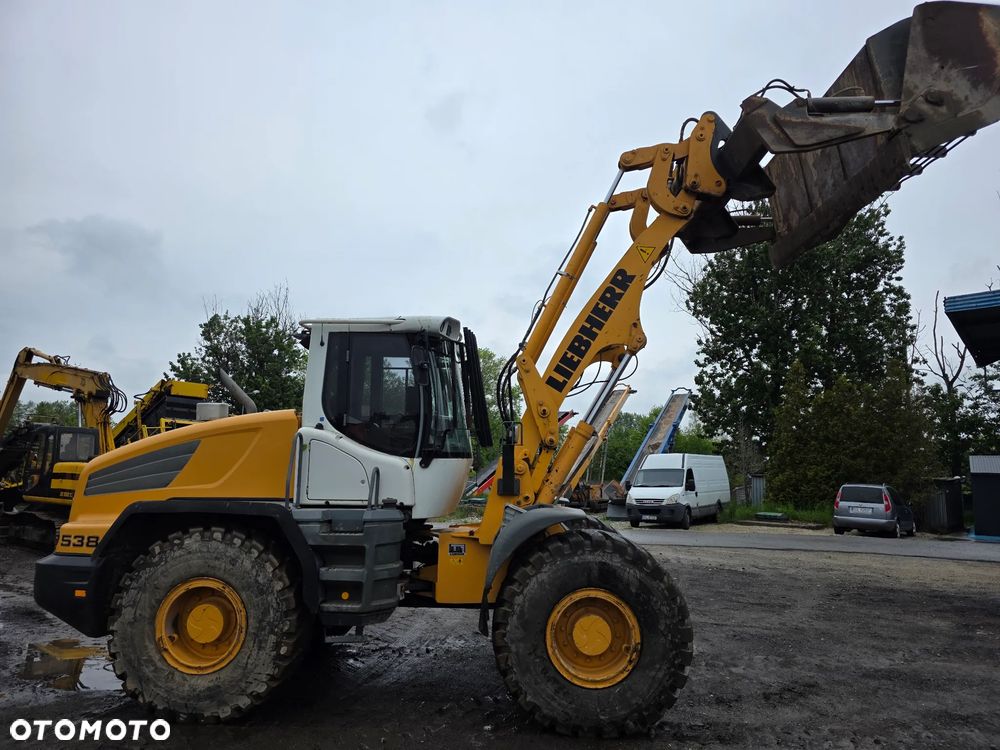Liebherr L538 - 8