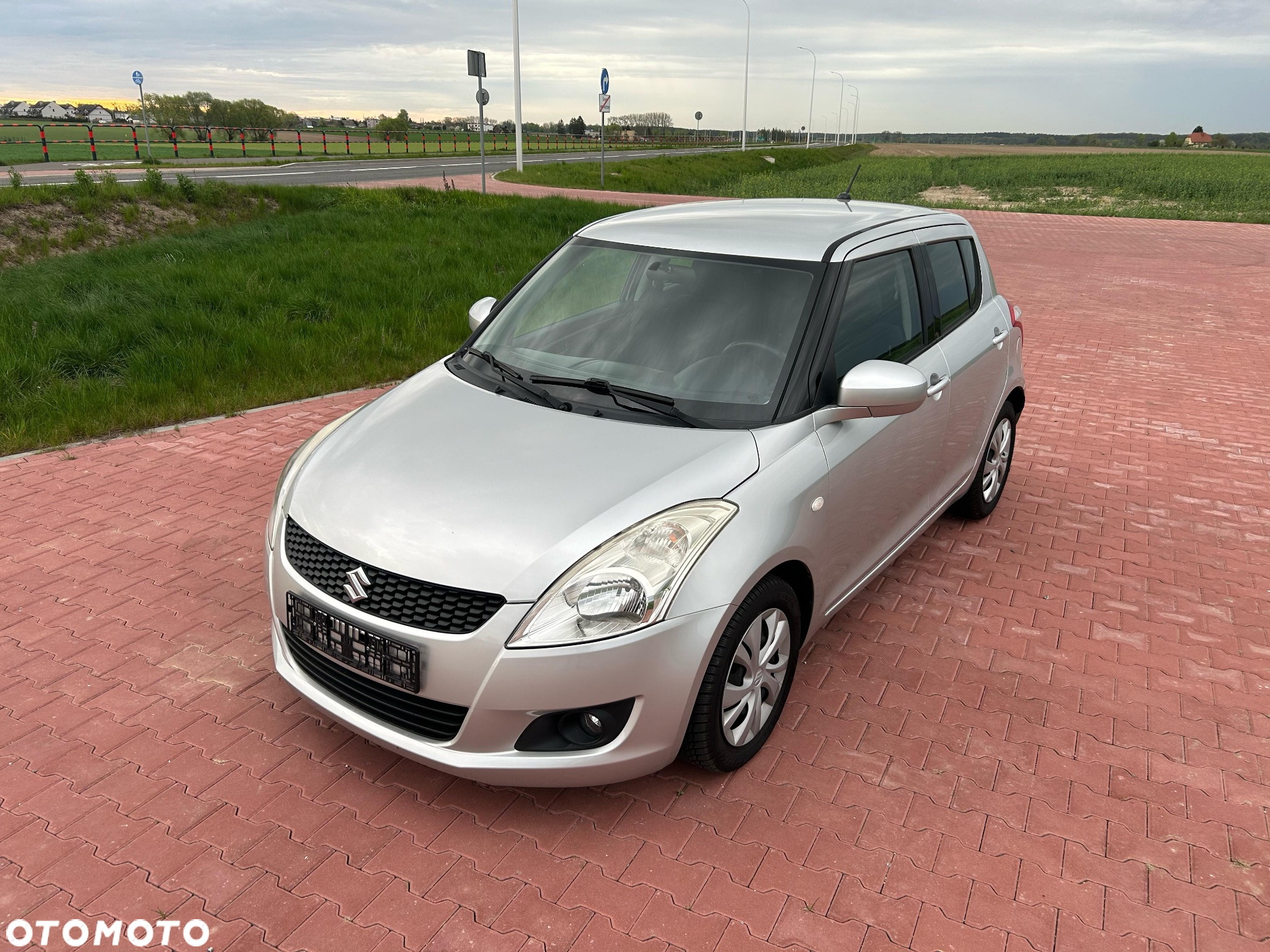 Suzuki Swift - 11