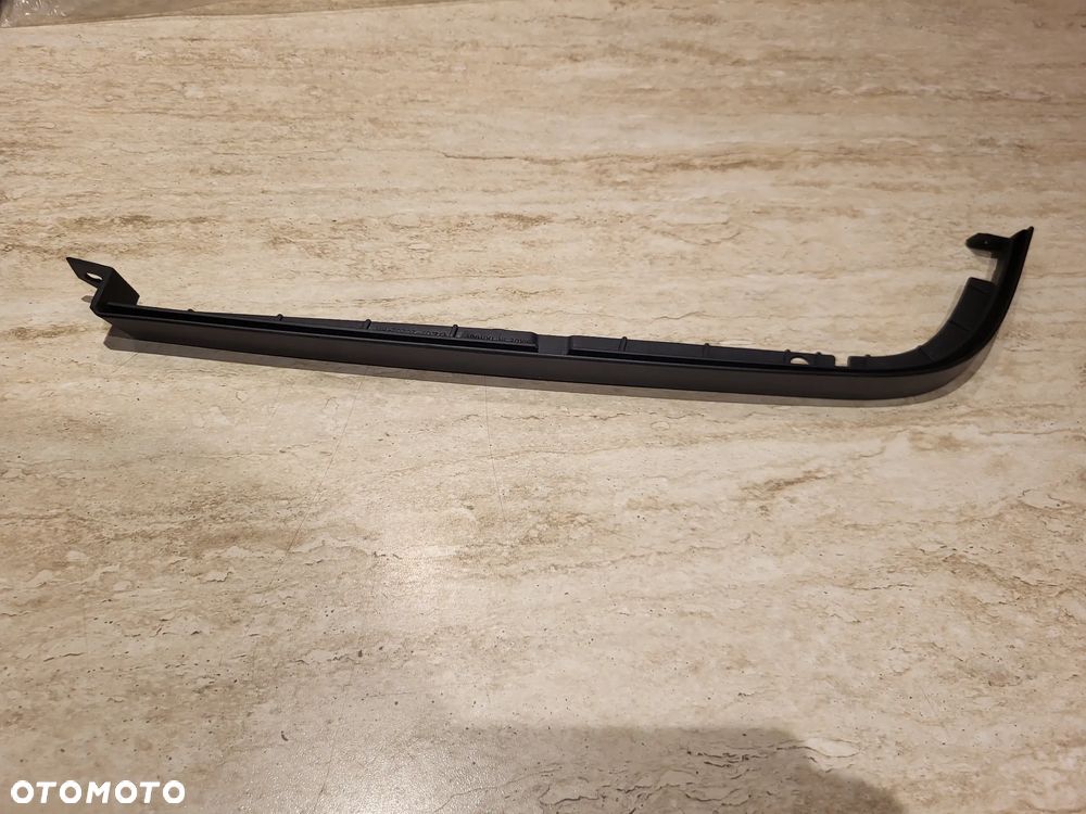 Listwa podreflektorowa Prawy przód  MERCEDES C-KLASA W202 03.93-06.97 - 2