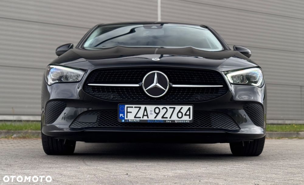 Mercedes-Benz CLA 200 d Shooting Brake 8G-DCT Progressive Line Advanced - 4