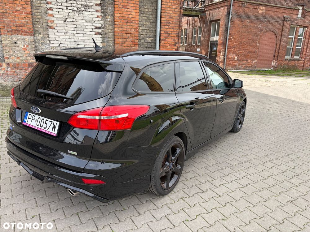 Ford Focus 1.5 EcoBoost STart-Stopp-System ST-LINE - 9