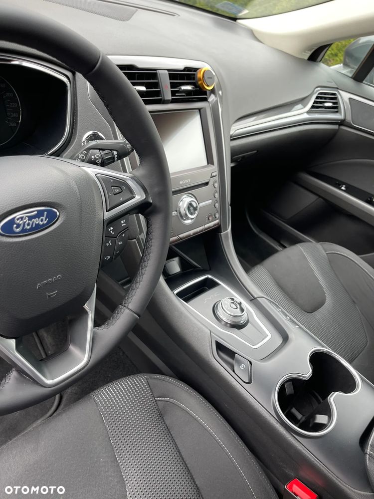 Ford Mondeo 2.0 EcoBlue Titanium - 5