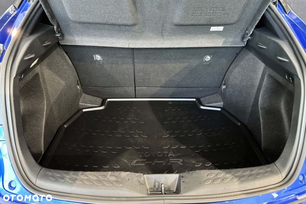 Toyota C-HR Lounge - 16