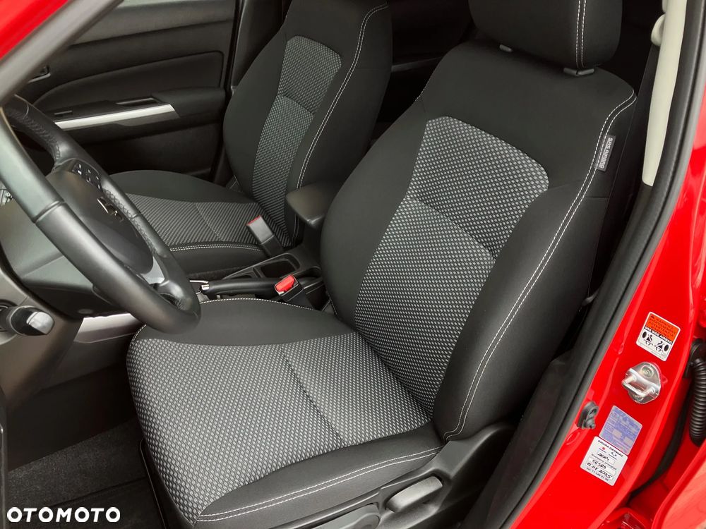 Suzuki Vitara 1.4 Boosterjet SHVS Elegance 2WD - 34