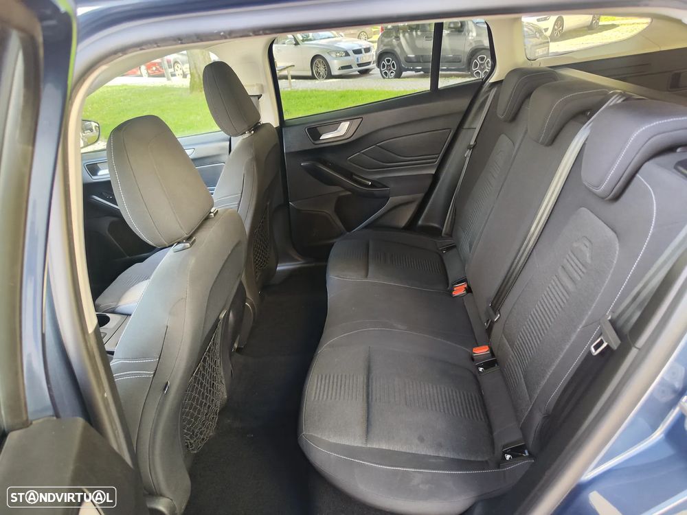 Ford Focus SW 1.0 EcoBoost Active Aut. - 22