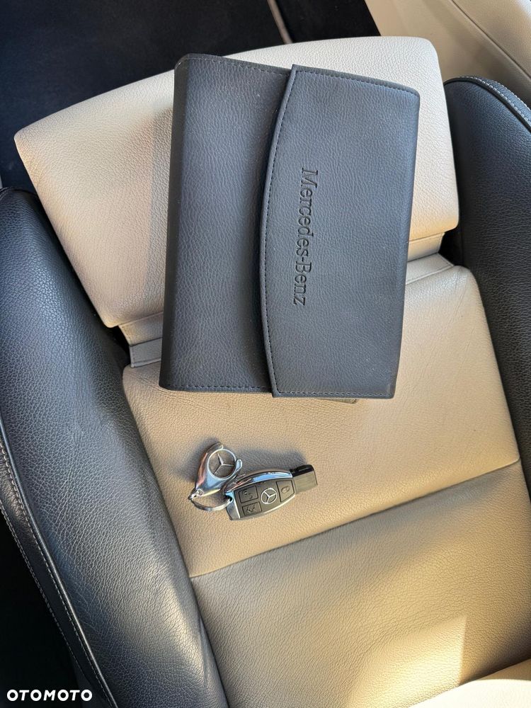 Mercedes-Benz GLA 200 7G-DCT - 10