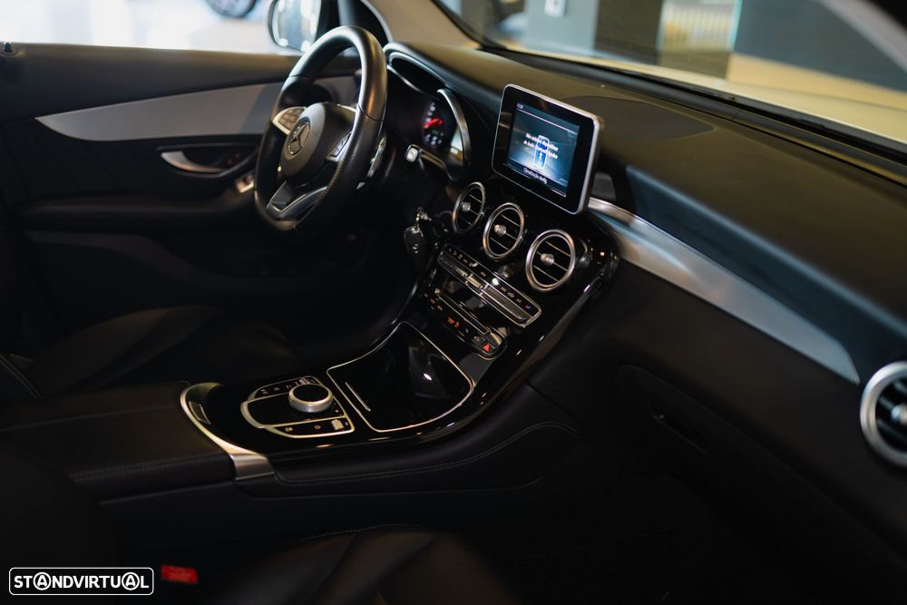 Mercedes-Benz GLC 250 d 4-Matic - 32