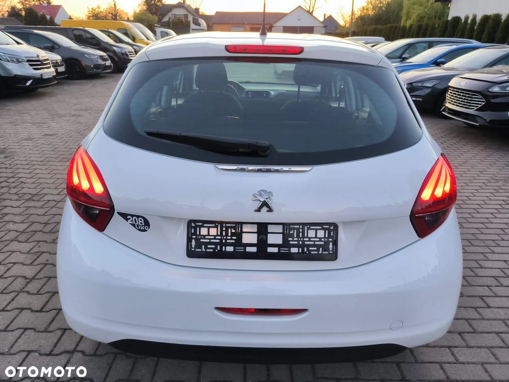 Peugeot 208 PureTech 68 Like - 10