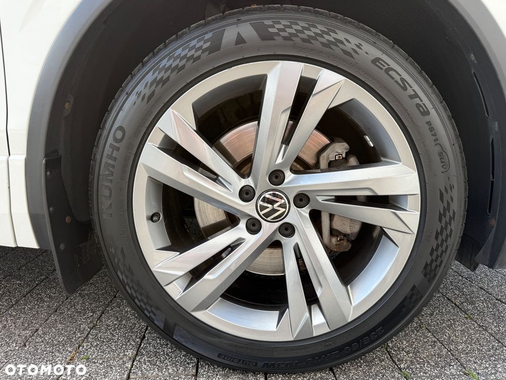 Volkswagen Tiguan 2.0 TDI SCR 4MotION DSG R-Line - 13