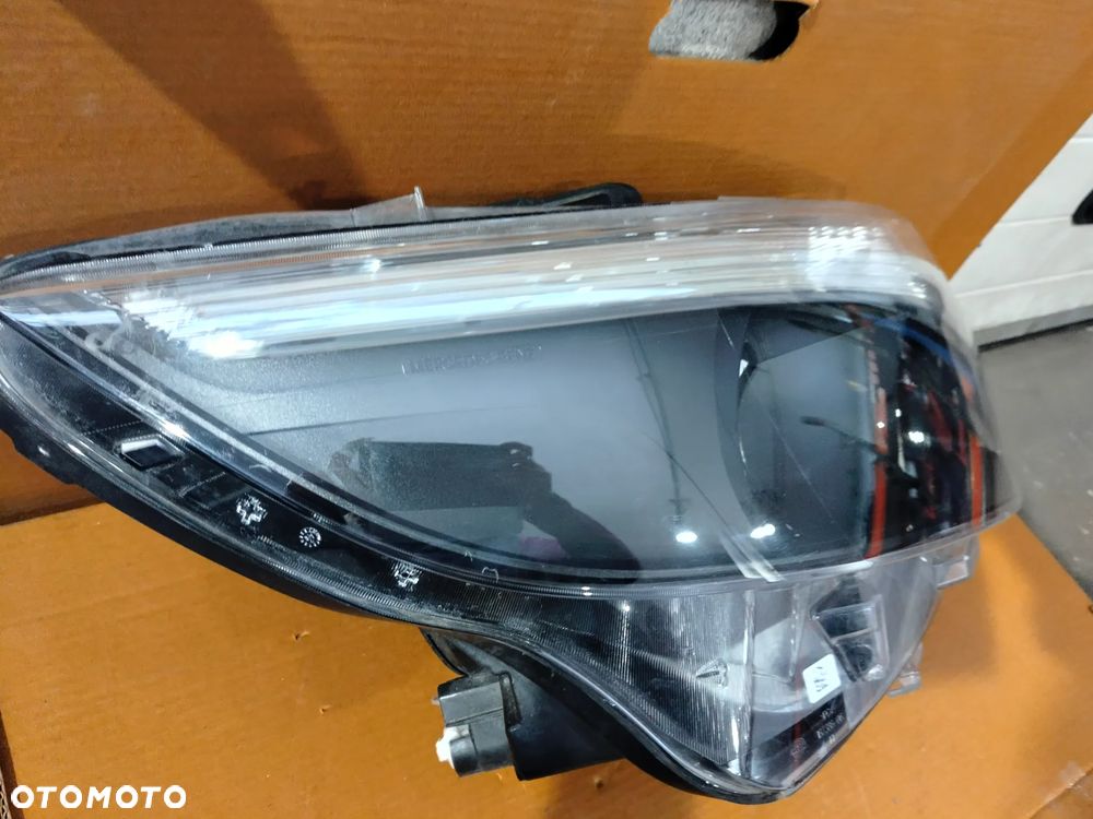 Lampa prawy przód Mercedes Vito V 447 Europa - 3