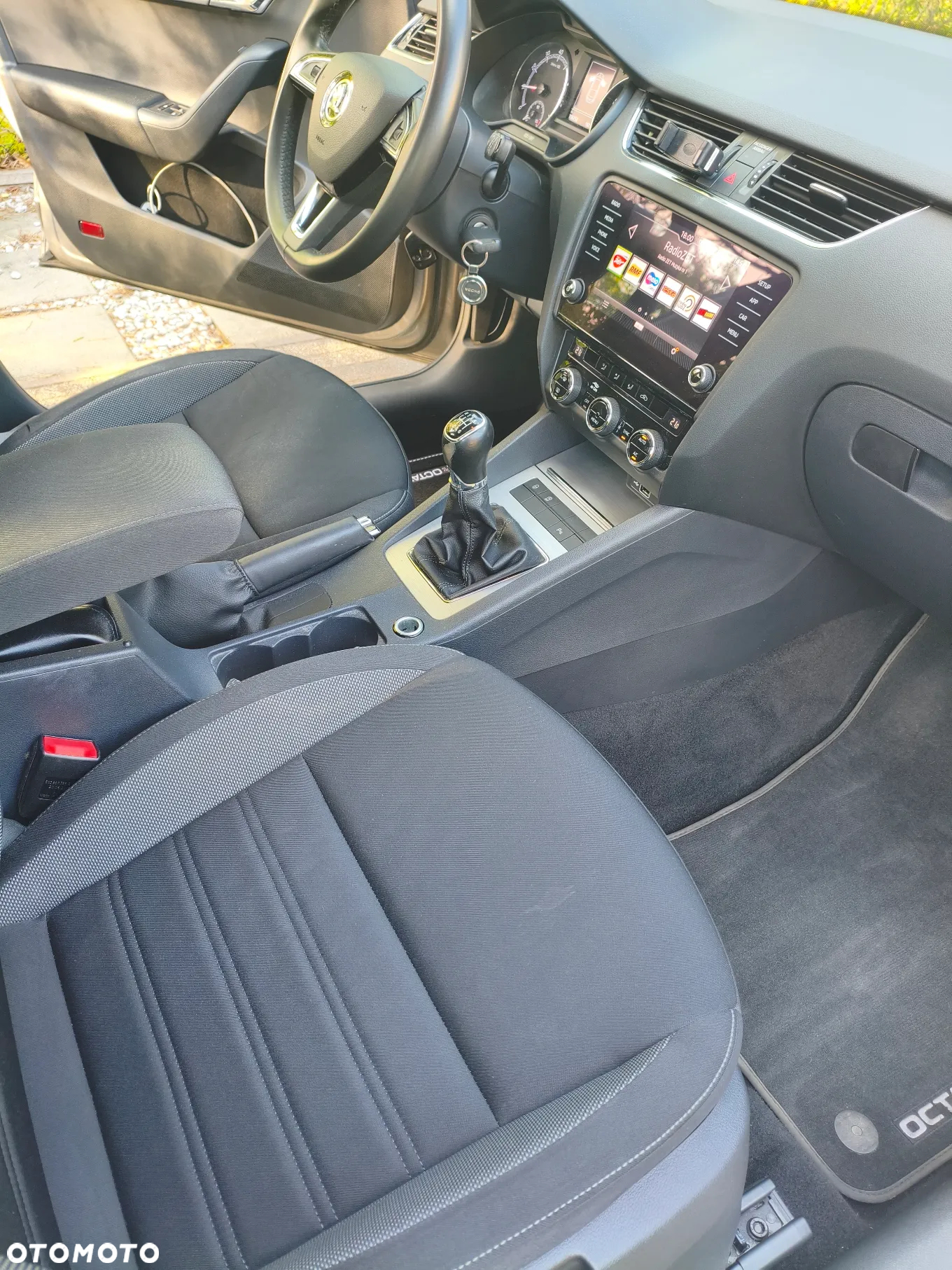 Skoda Octavia 1.5 TSI ACT Ambition - 8