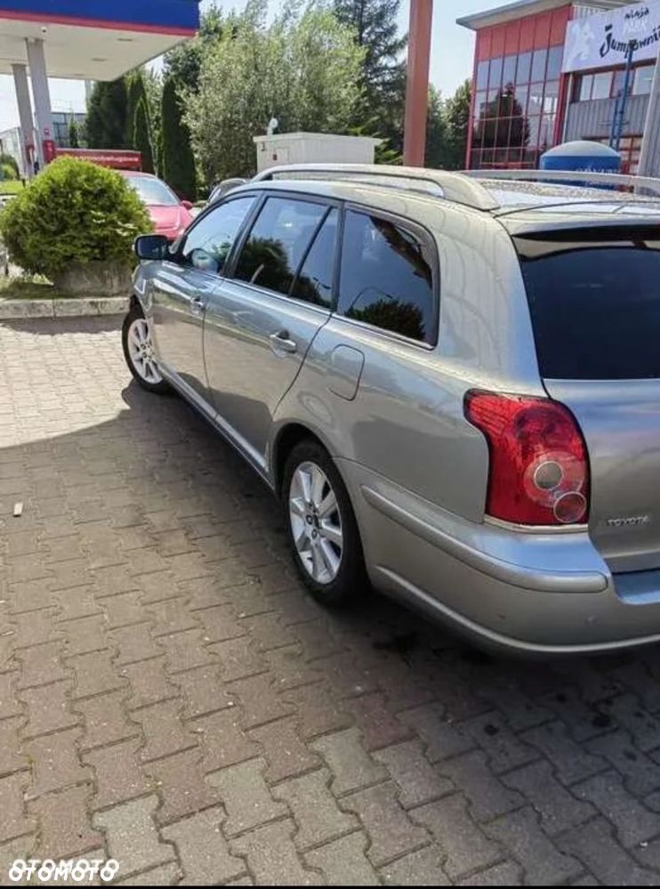 Toyota Avensis 2.0 D-4D Sol+NAVI - 5