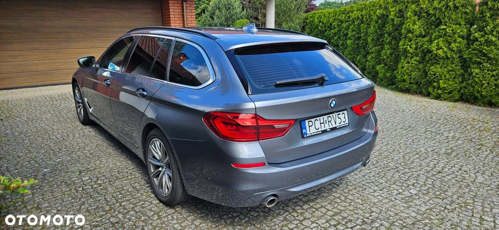 BMW Seria 5 520d - 8