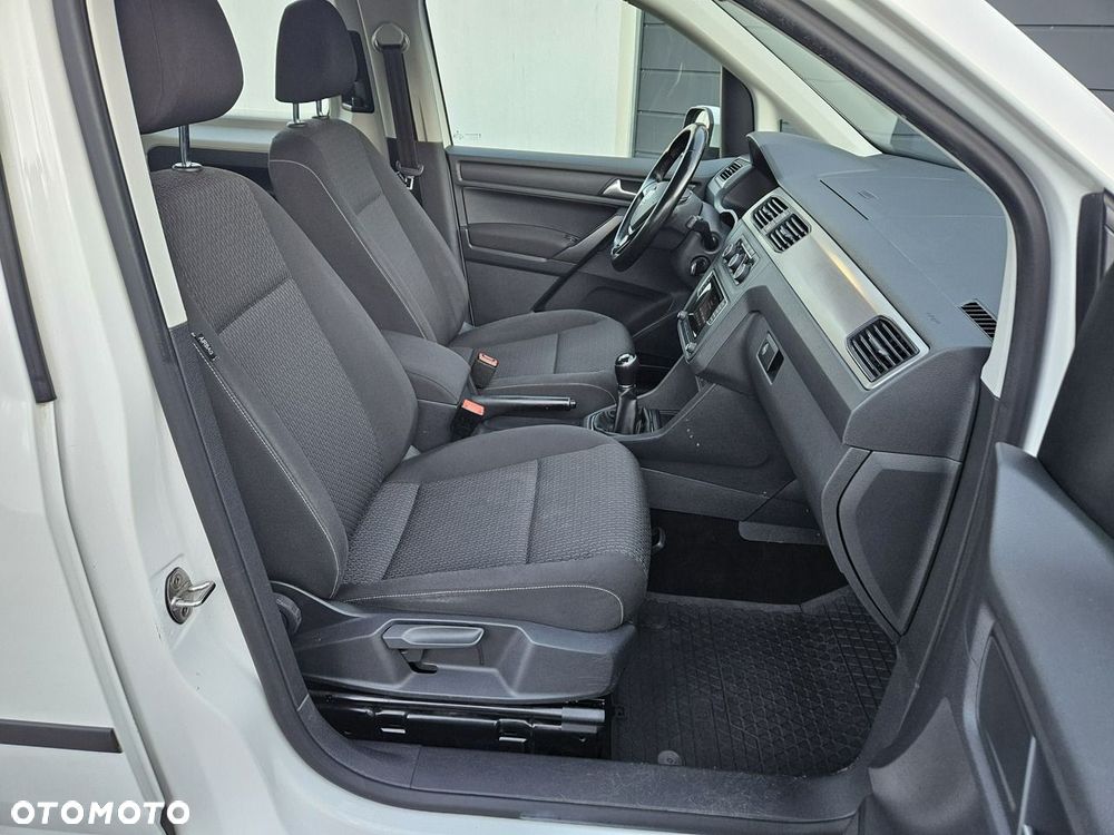 Volkswagen Caddy - 31