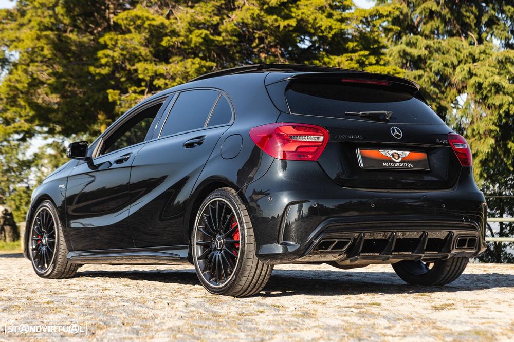 Mercedes-Benz A 45 AMG - 8