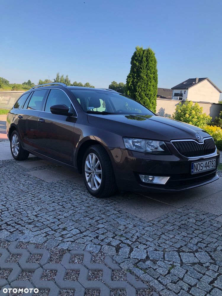 Skoda Octavia 2.0 TDI DSG Style - 2