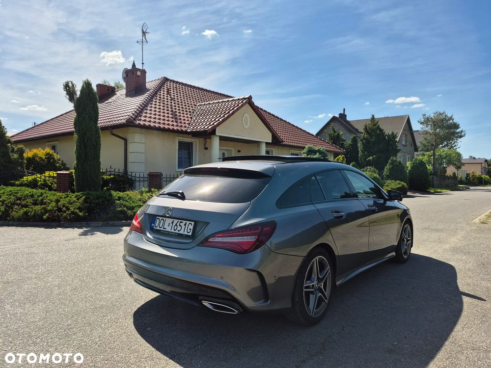 Mercedes-Benz CLA 200 7G-DCT AMG Line - 34