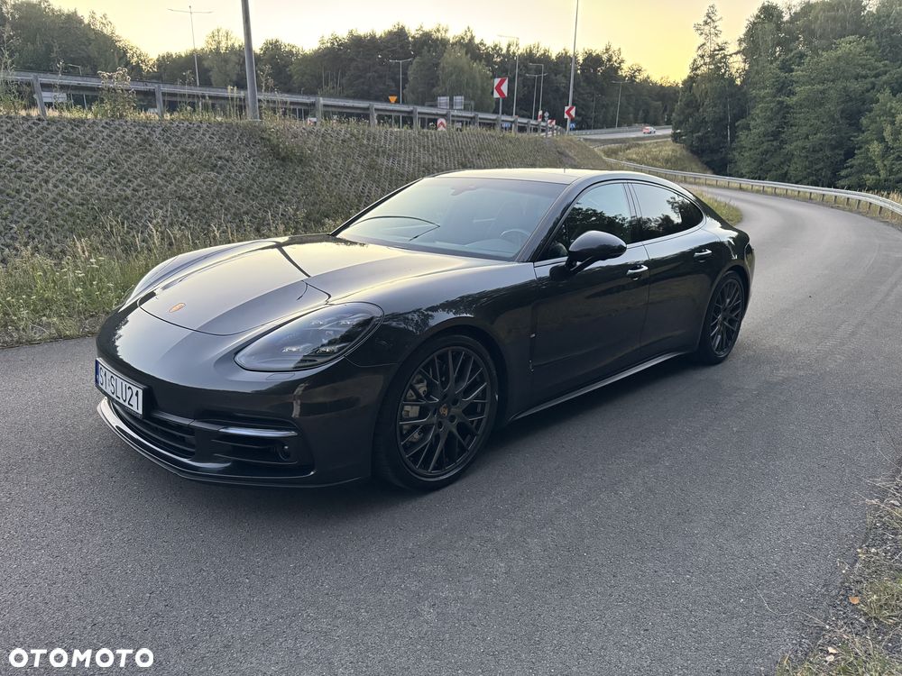 Porsche Panamera 4 - 14