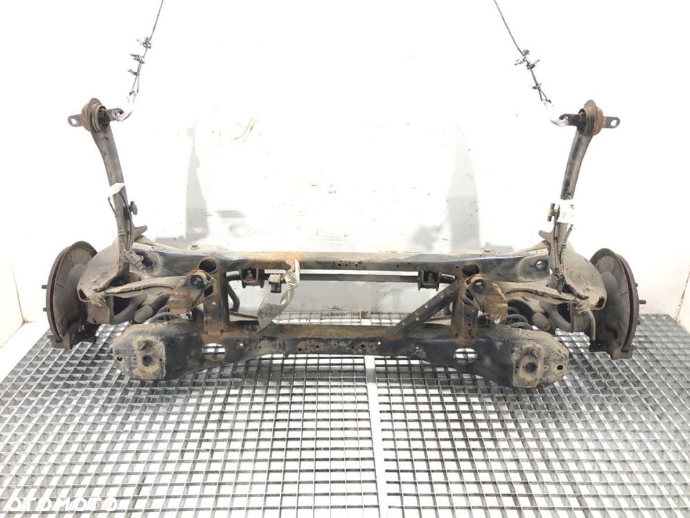 BELKA TYŁ  VOLVO C30 (533) 2006 - 2013 1.6 D2 84 kW [115 KM] olej napędowy 2010 - 2012 - 1