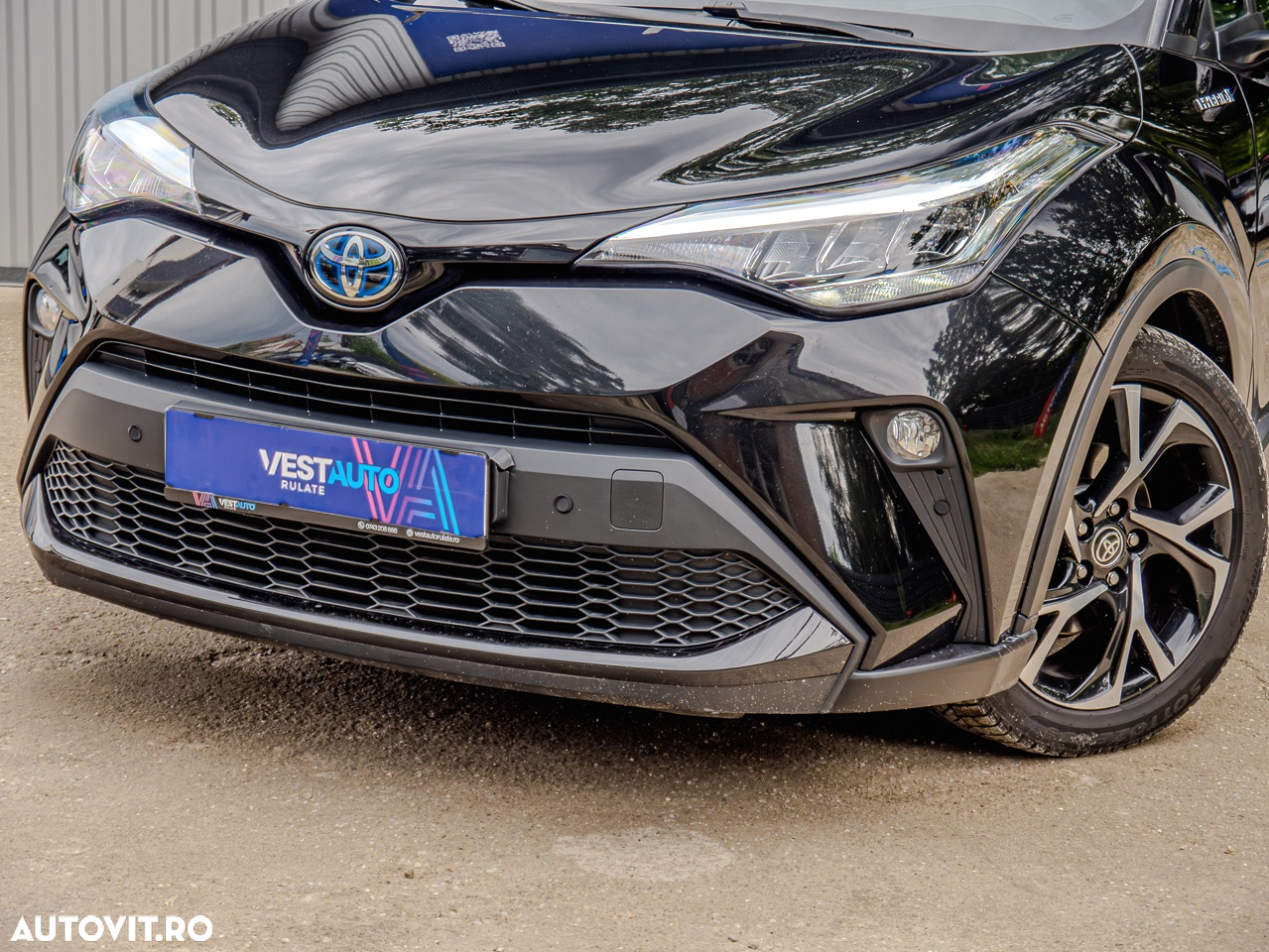 Toyota C-HR 1.8 Hybrid Business Edition - 40