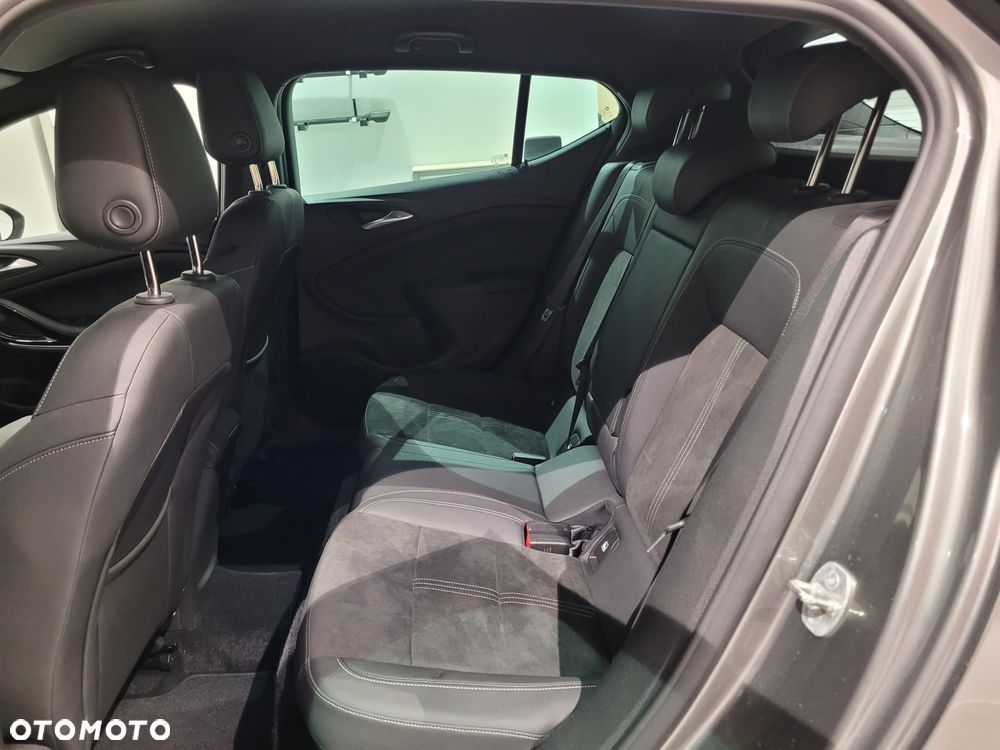 Opel Astra 1.5 CDTI Ultimate S&S - 13
