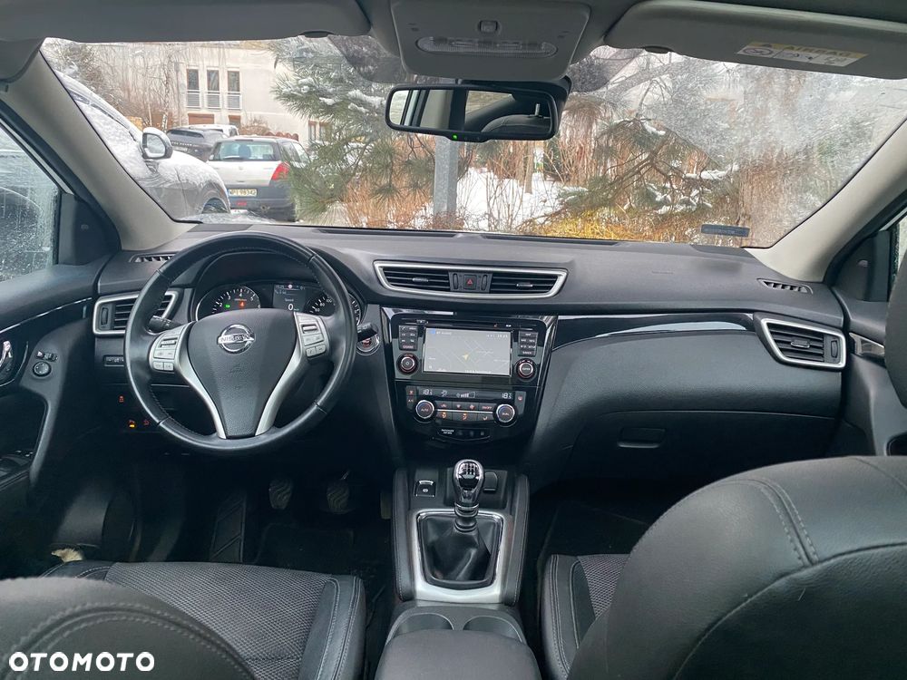 Nissan Qashqai 1.2 DIG-T Tekna EU6 - 8