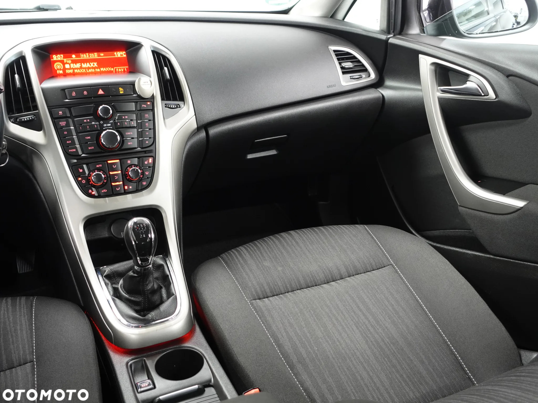 Opel Astra 1.3 CDTI DPF EcoFLEX Edition - 35