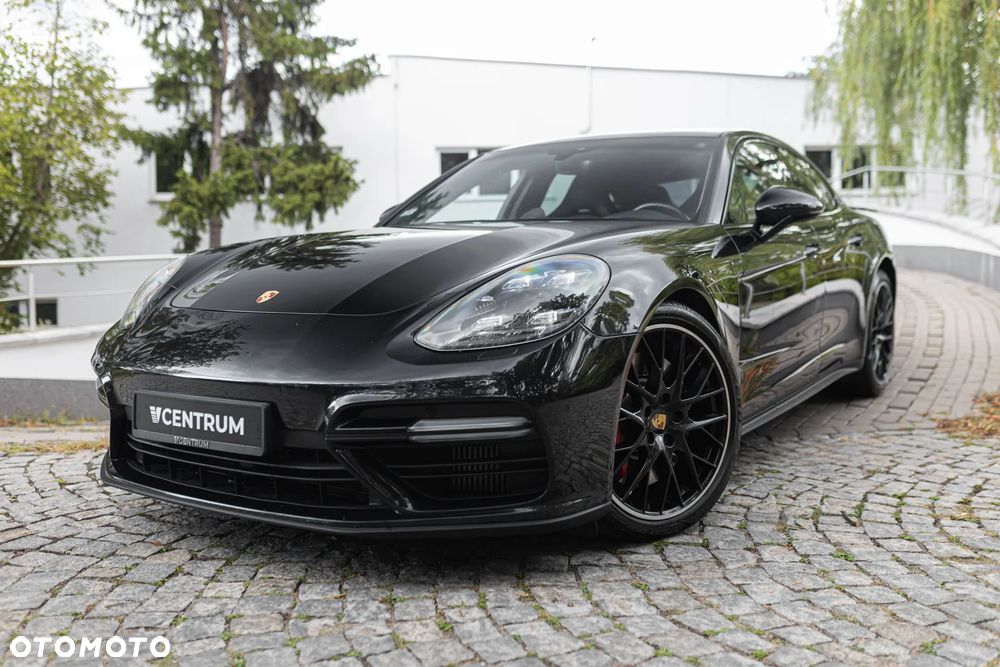 Porsche Panamera Turbo - 2
