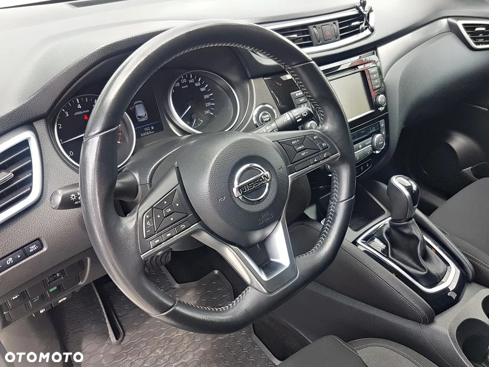 Nissan Qashqai 1.3 DIG-T DCT TEKNA+ - 11