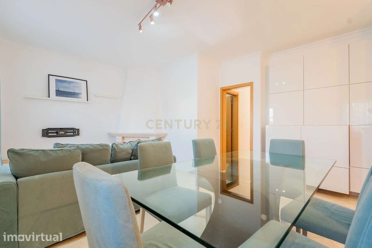 Apartamento T3 para arrendamento, mobilado em Sobreda - Grande imagem: 4/26