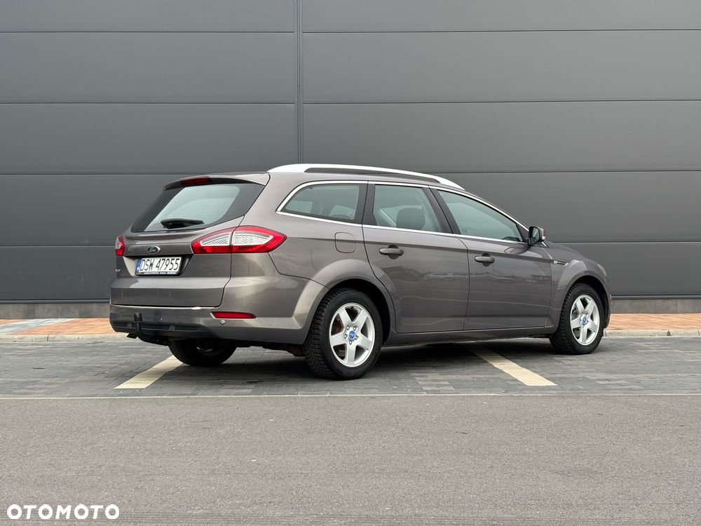 Ford Mondeo 2.0 TDCi Ghia - 6